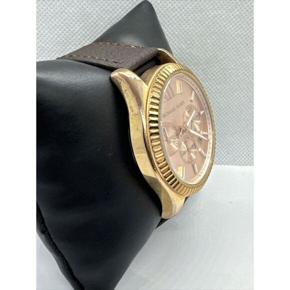 Michael Kors Lexington MK8319 Mens Brown Leather Analog Dial Quartz Watch JNA810 main image 4